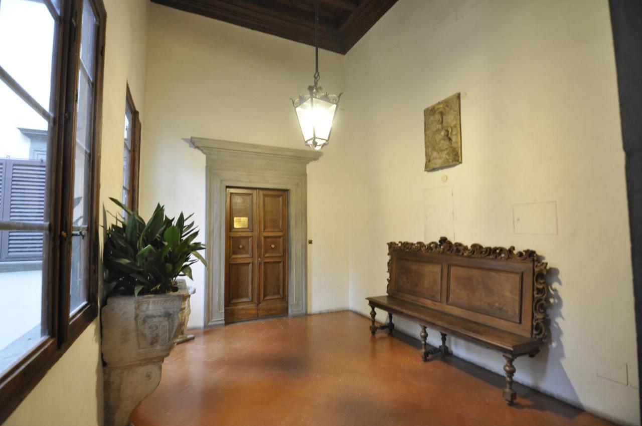 Mauro'S Apartment Florence Exterior photo